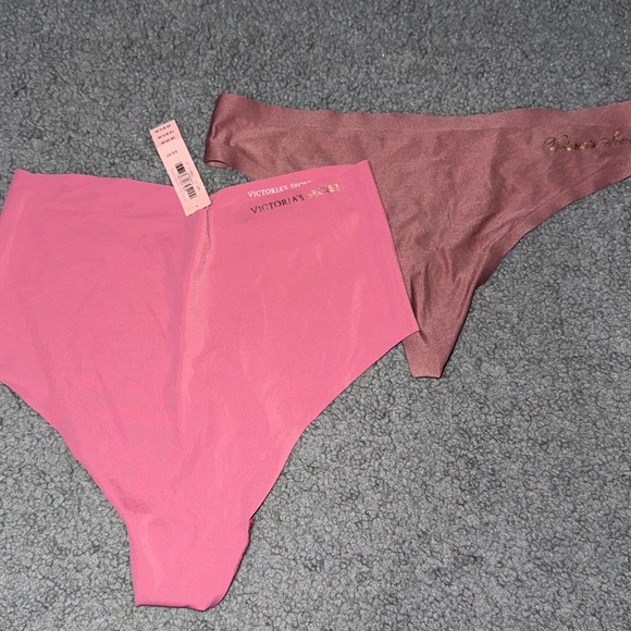 Aerie and Victorias Secret panty bundle - Picture 5 of 7